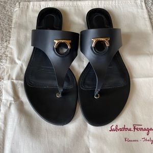 Salvatore Ferragamo Enfola Sandals Size 8